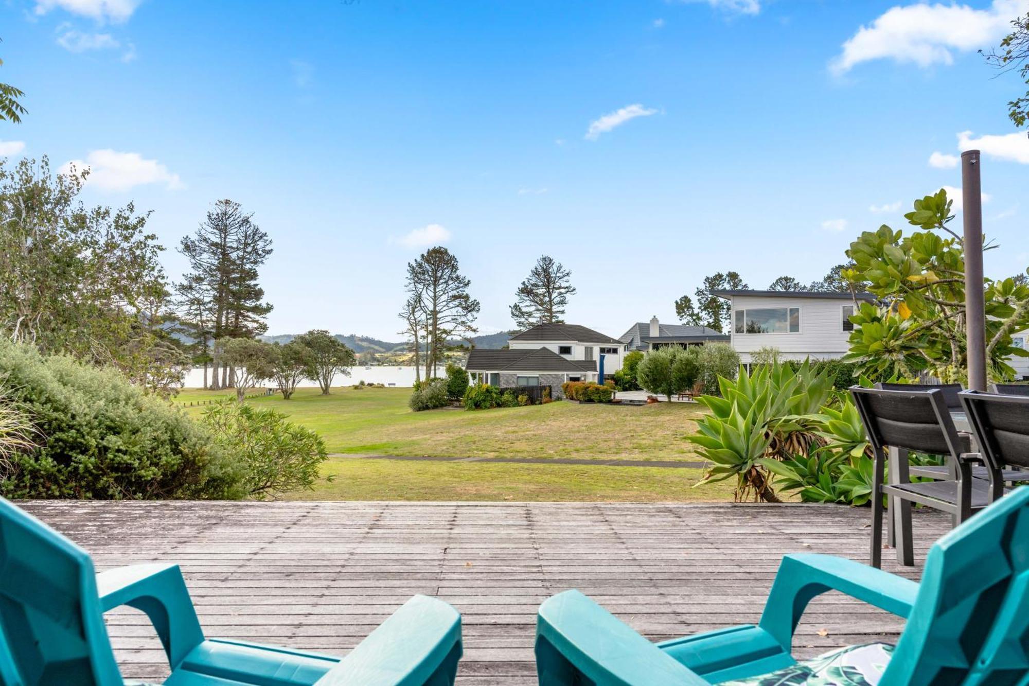 Pauanui Beach House Suntrap المظهر الخارجي الصورة
