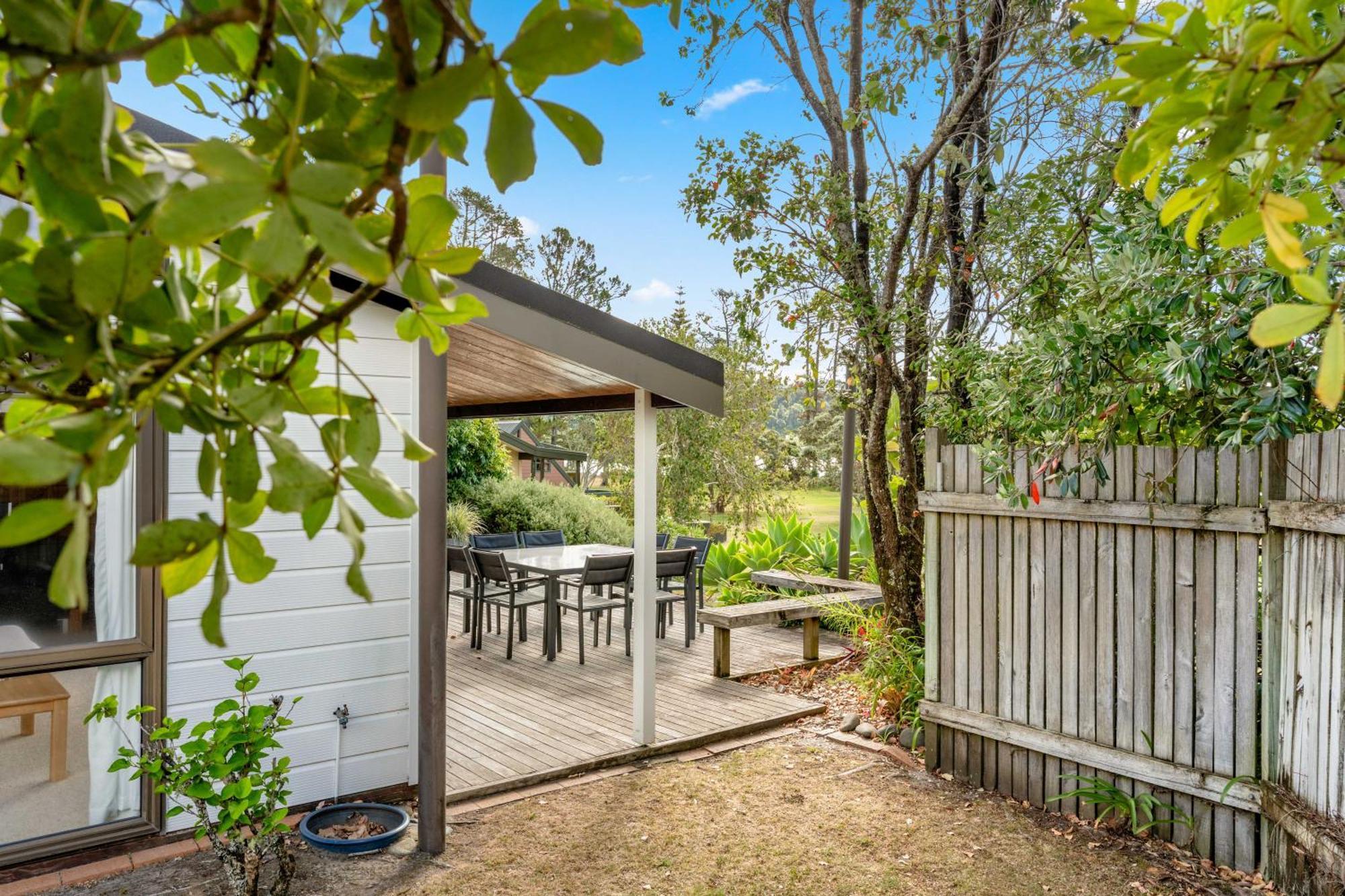 Pauanui Beach House Suntrap المظهر الخارجي الصورة