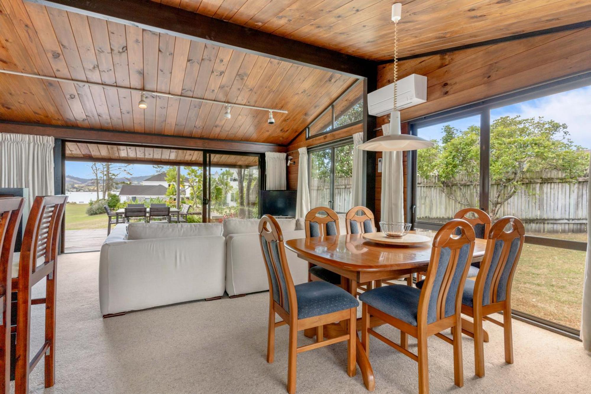 Pauanui Beach House Suntrap المظهر الخارجي الصورة